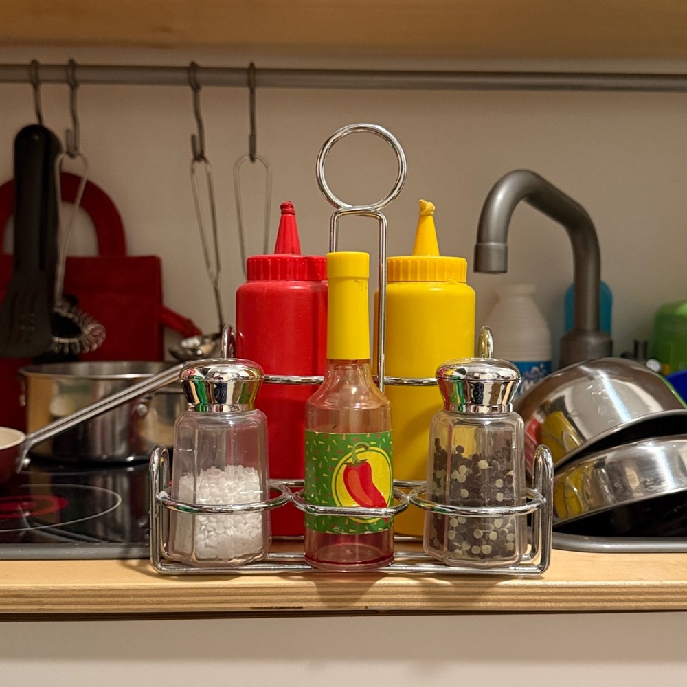 Melissa & Doug Condiment Set